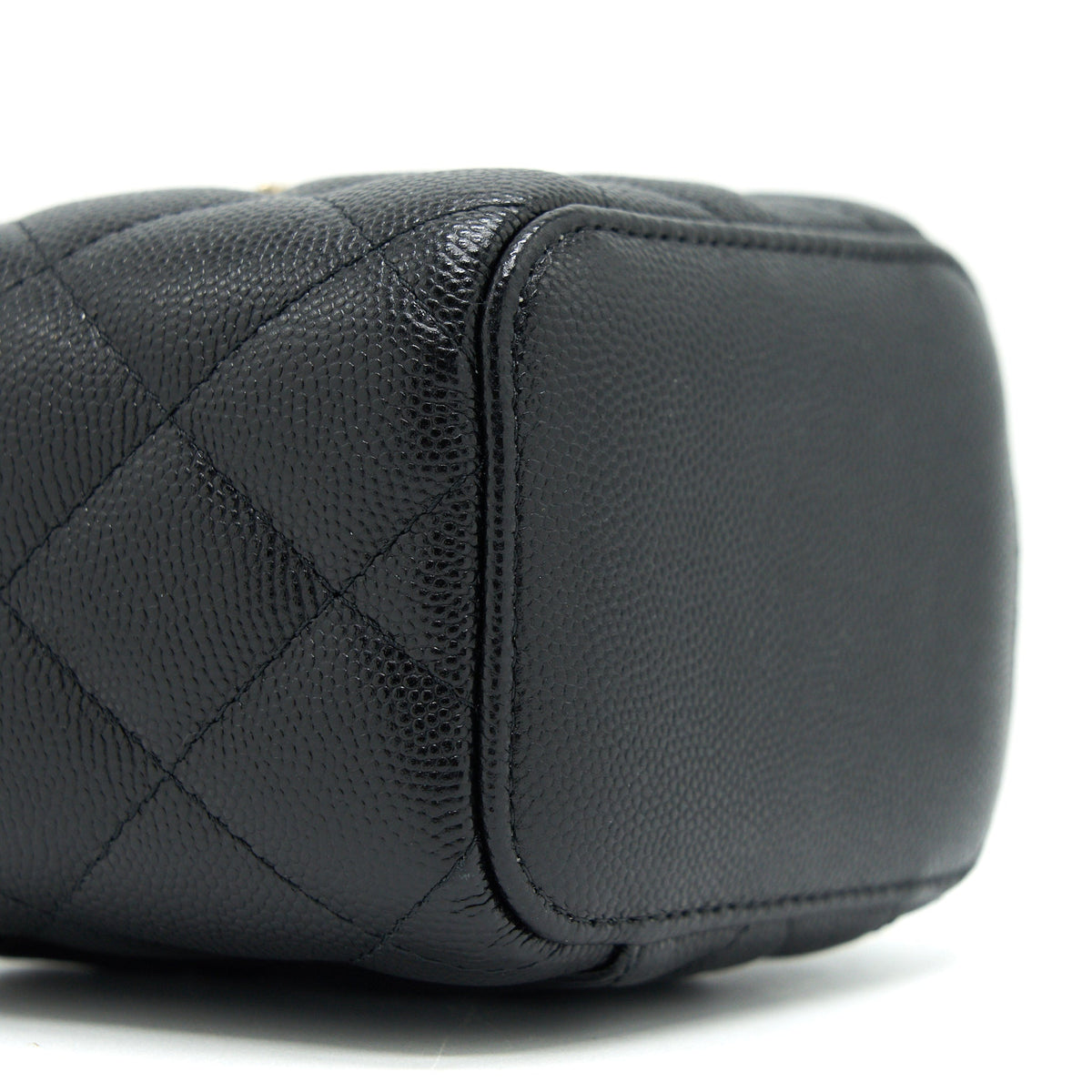 Chanel small Vanity Clutch with Chain with CC Pearl Caviar Black LGHW
