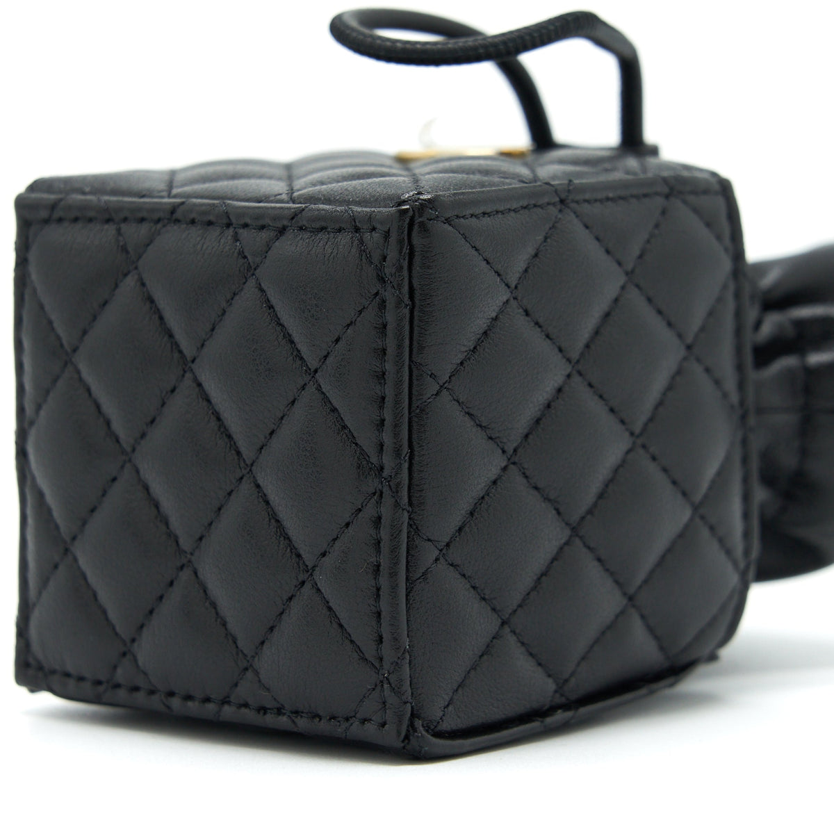 Chanel Mini Vanity Pouch With Chain Lambskin Black GHW