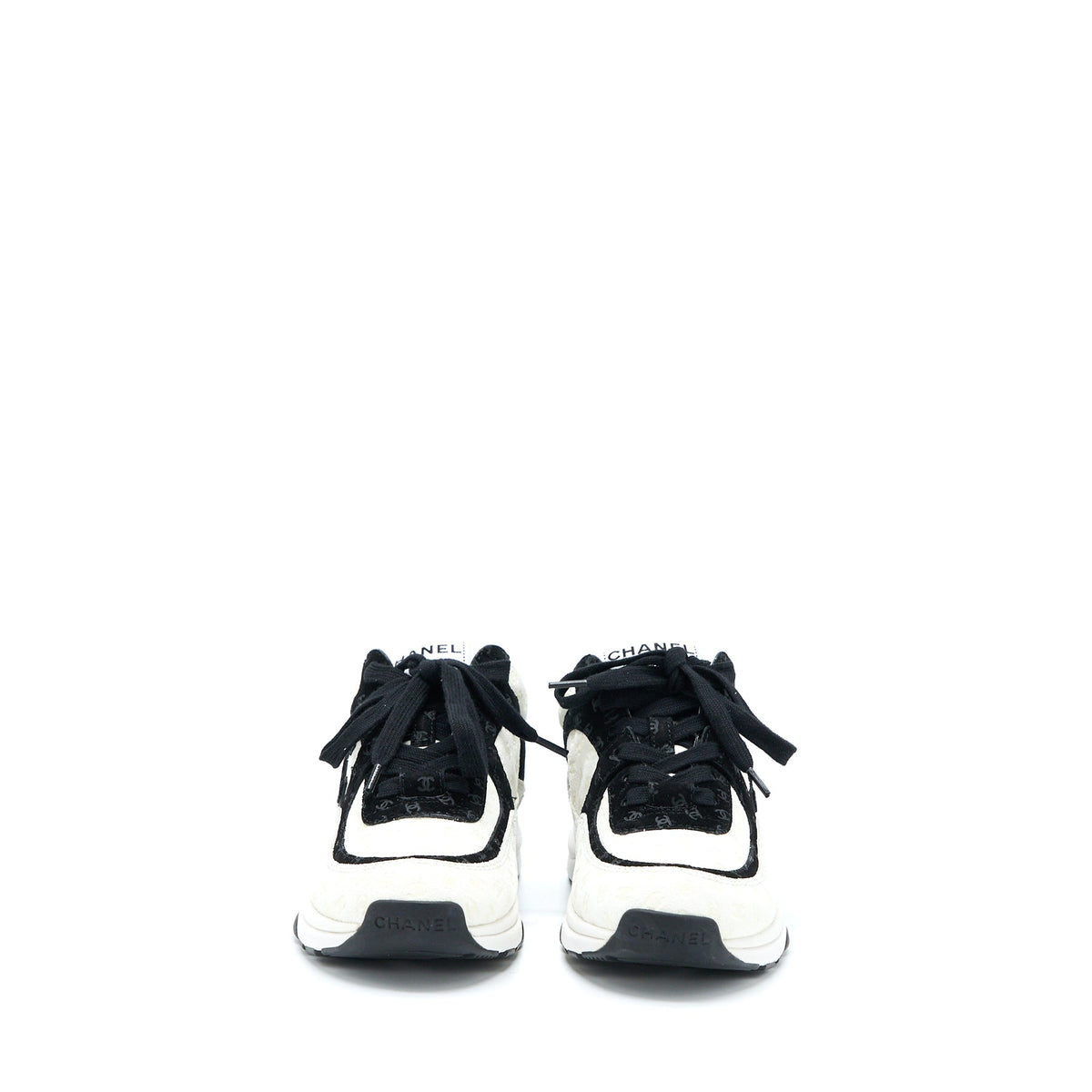Chanel Size 35 22a Trainers Printed Suede/Calfskin Black/White