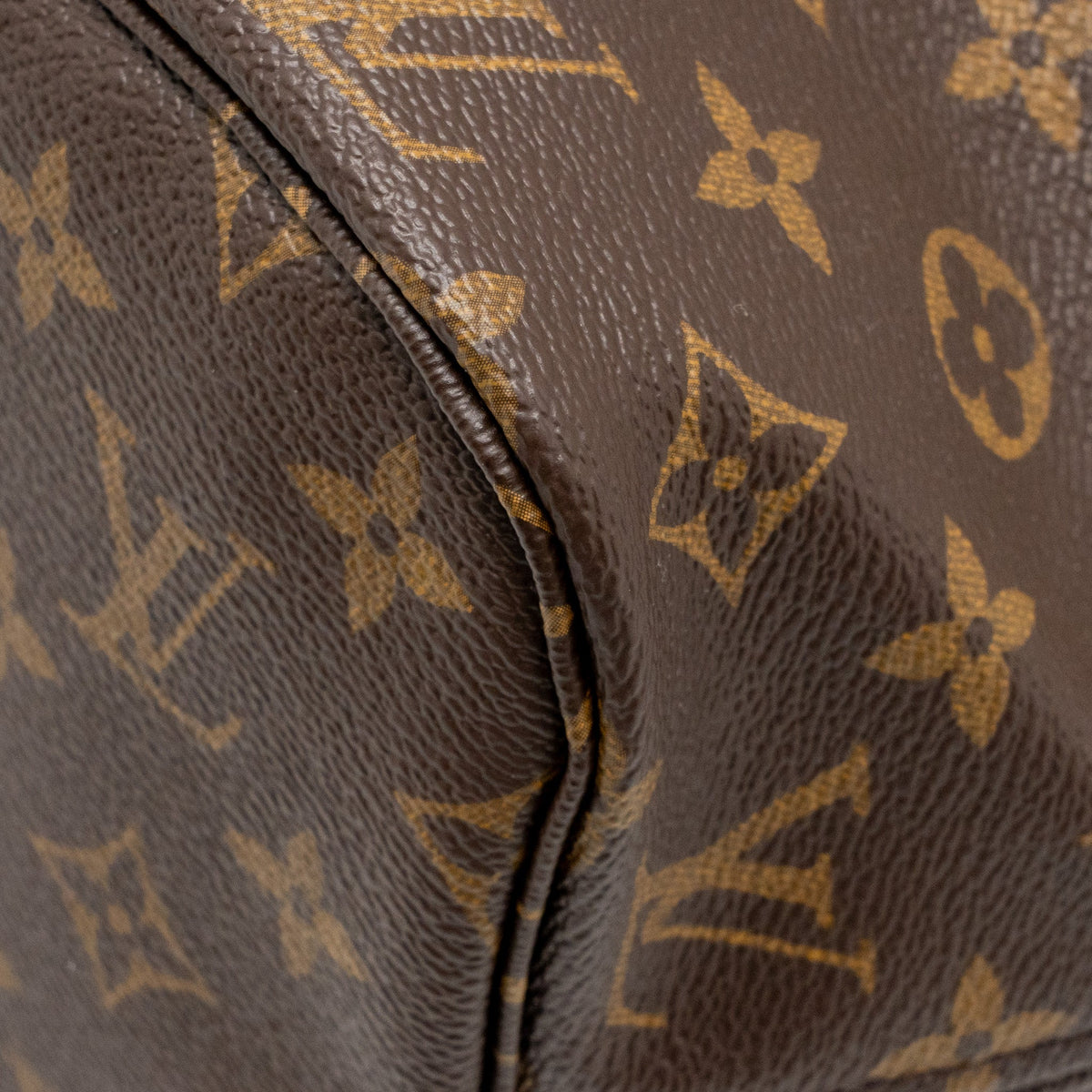 Louis Vuitton Neverfull MM Monogram CAnvas GHW