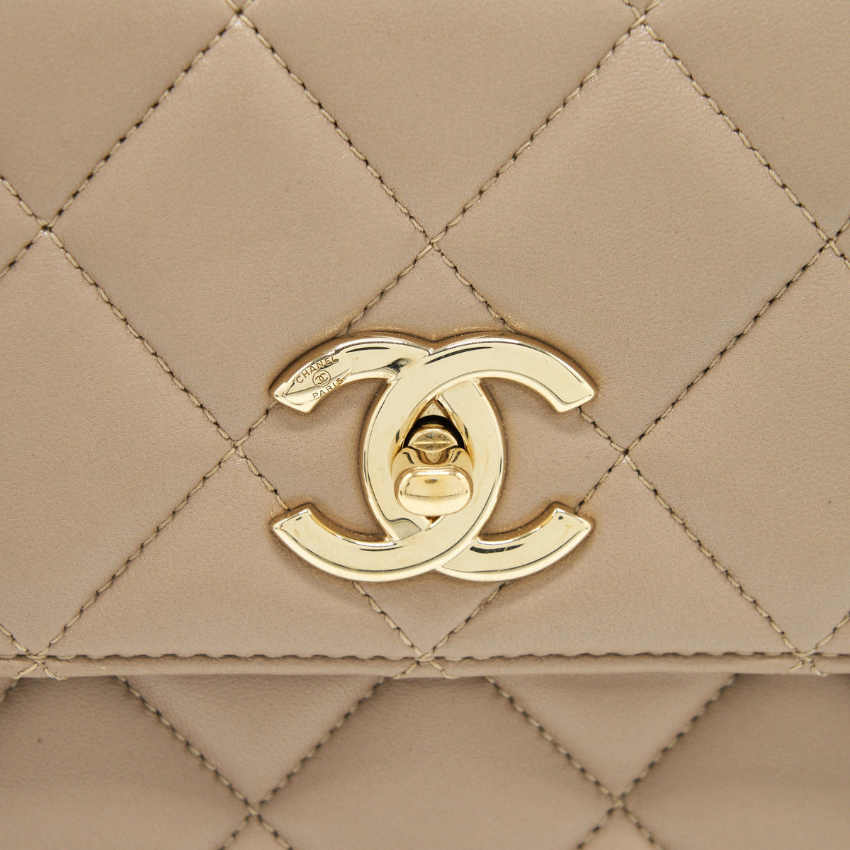 Chanel Trendy CC Flap Bag Lambskin Beige LGHW
