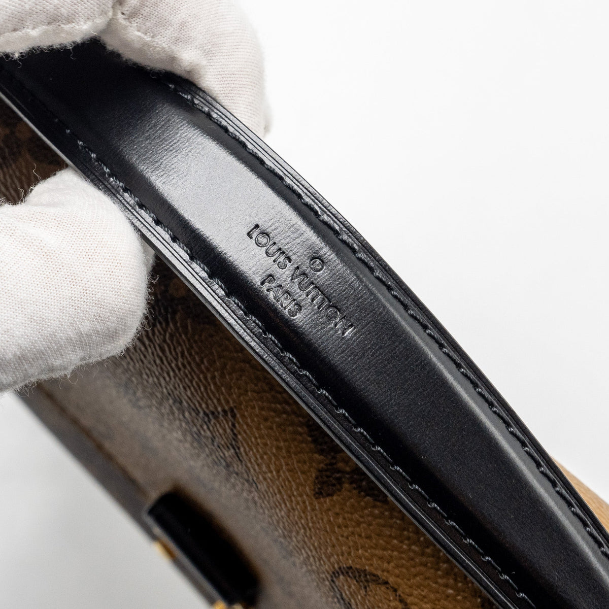 Louis Vuitton Pochette Metis monogram reverse canvas GHW