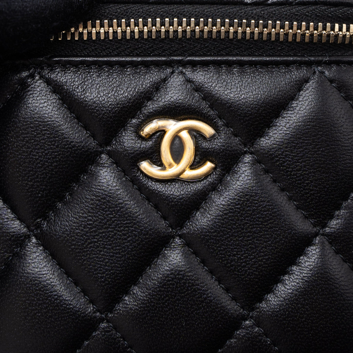 Chanel Pearl Crush Mini Vanity with Chain Lambskin Black Brushed GHW (Microchip)