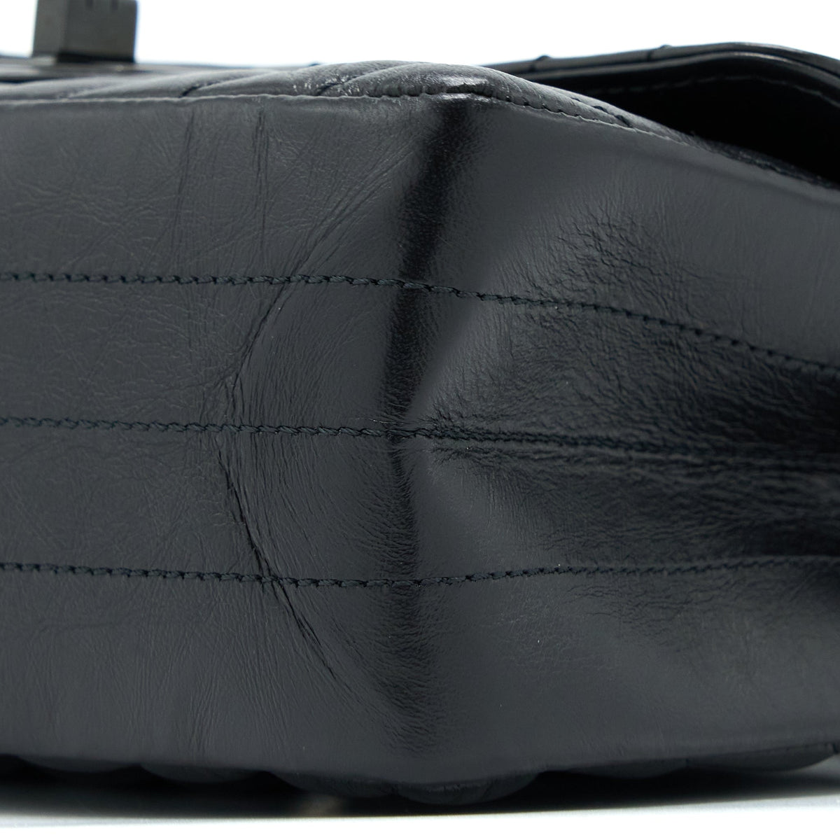 Chanel Mini 2.55 Reissue Chevron Calfskin So Black