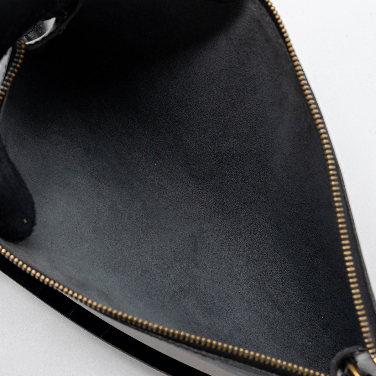 Louis Vuitton pochette accessories epi leather black SHW