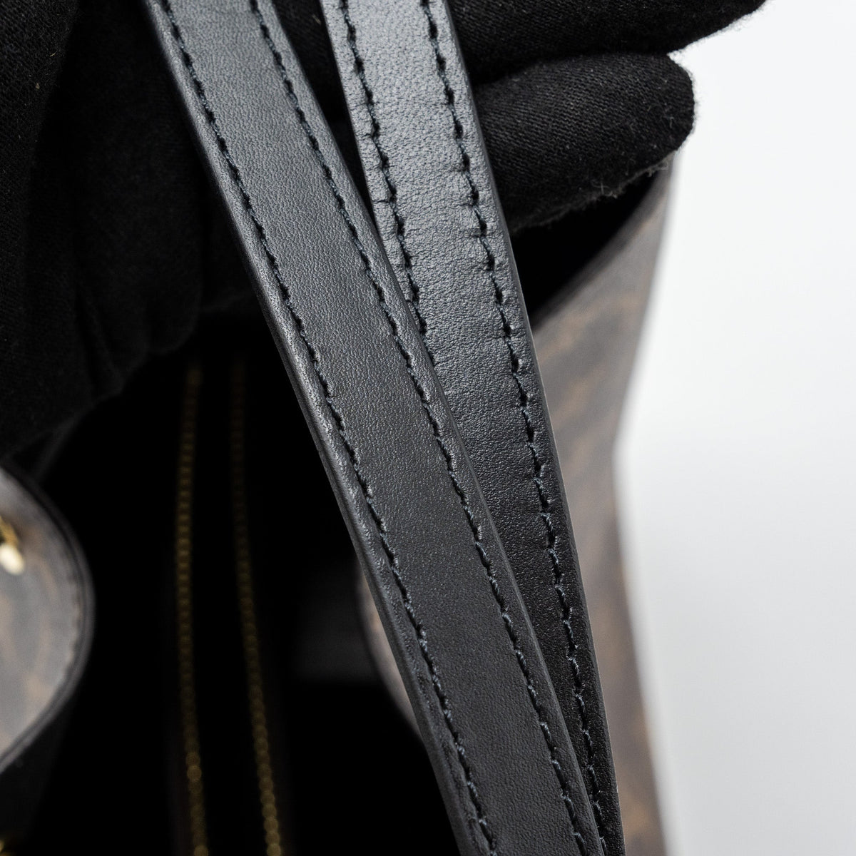 Louis Vuitton Neonoe Monogram Canvas Black GHW (New Version)