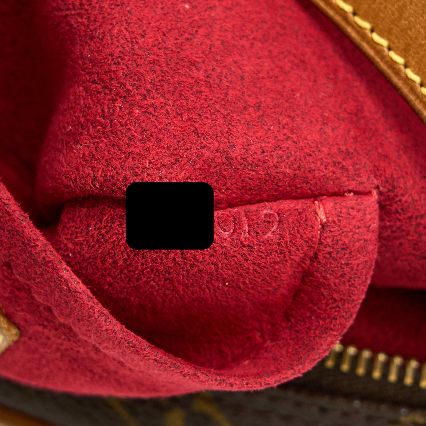 Louis Vuitton Vintage Shoulder Bag Monogram Canvas GHW