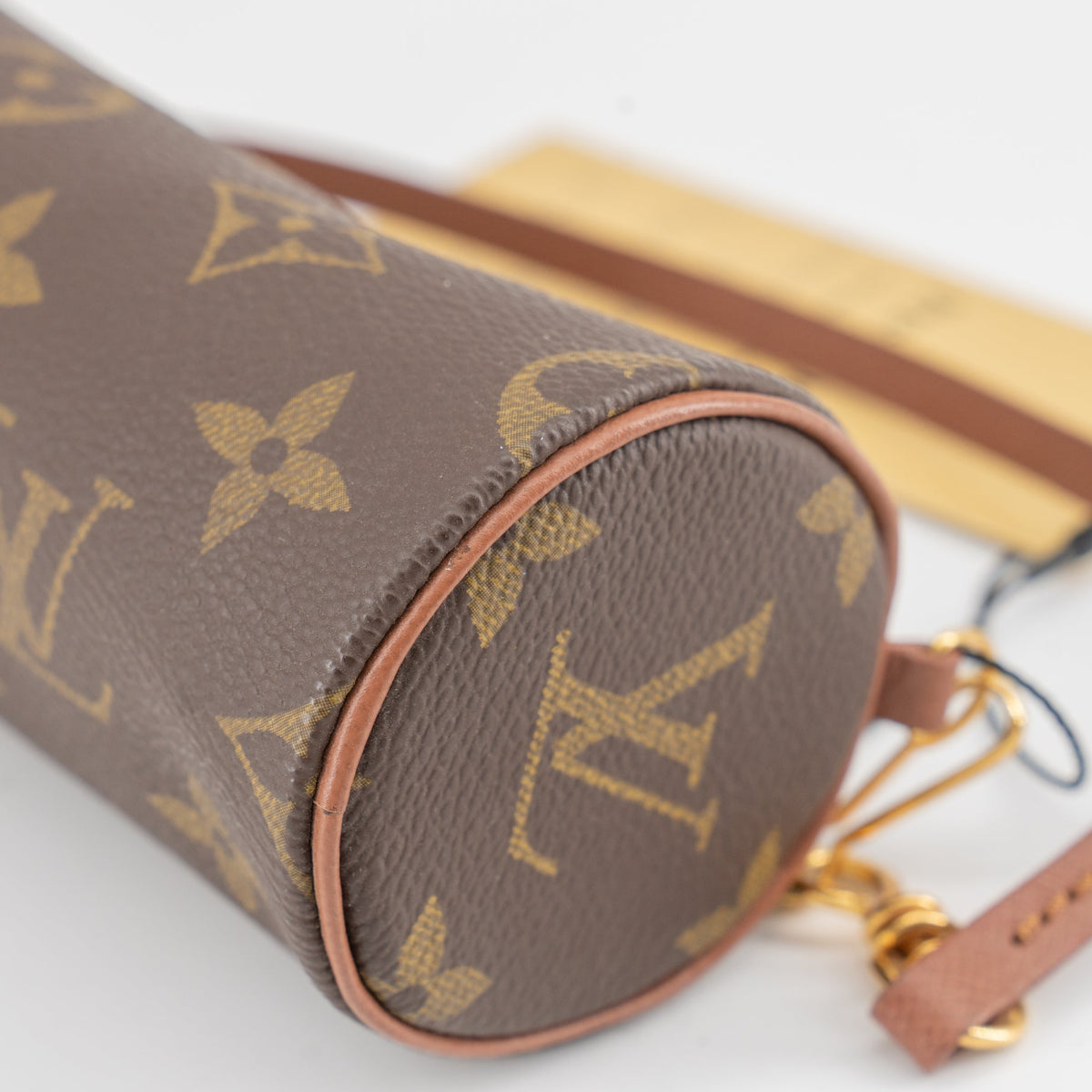 Louis Vuitton Papillon Attached Pouch TWS