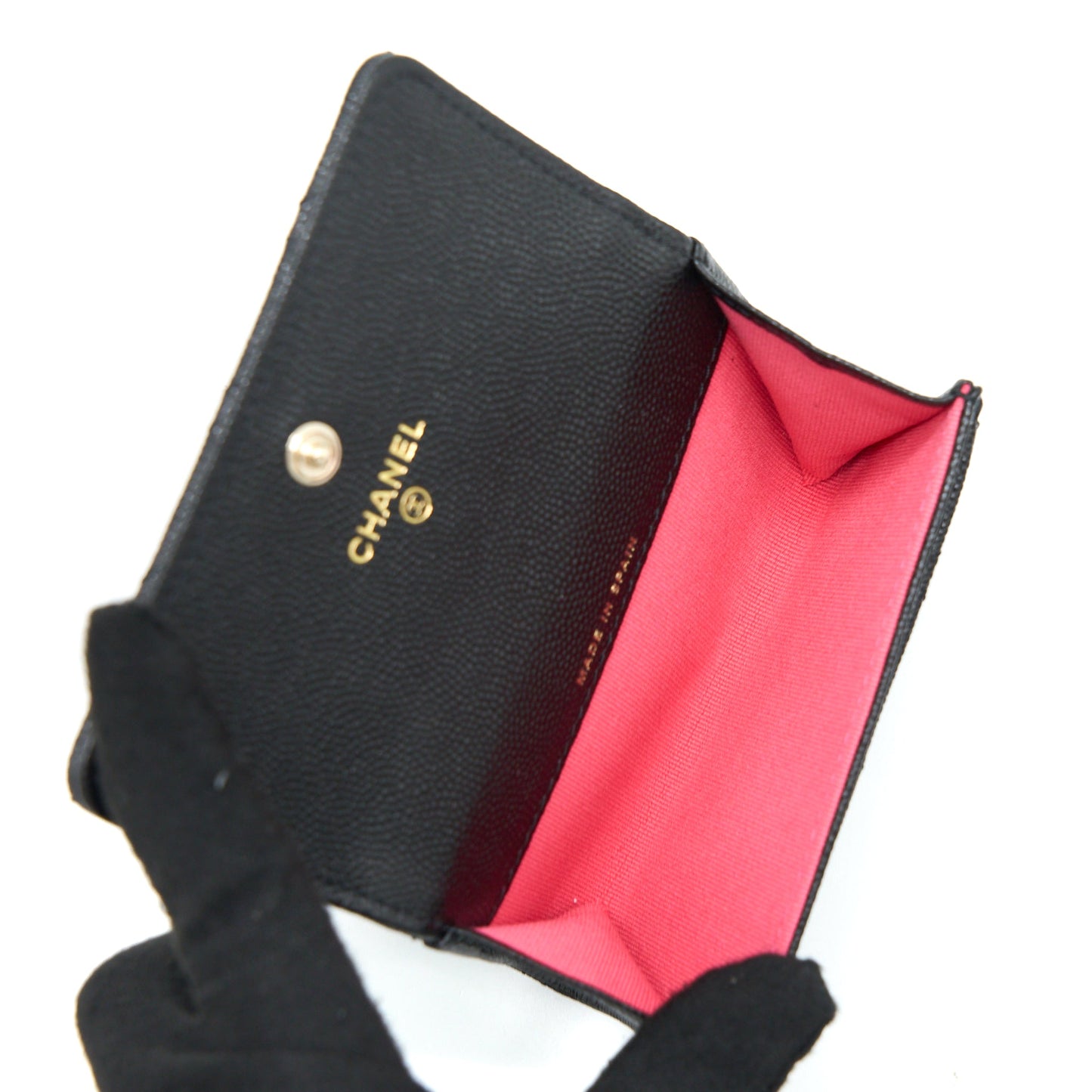 Chanel 23P Detail CC Logo Flap  Holder Caviar Black LGHW (Microchip)