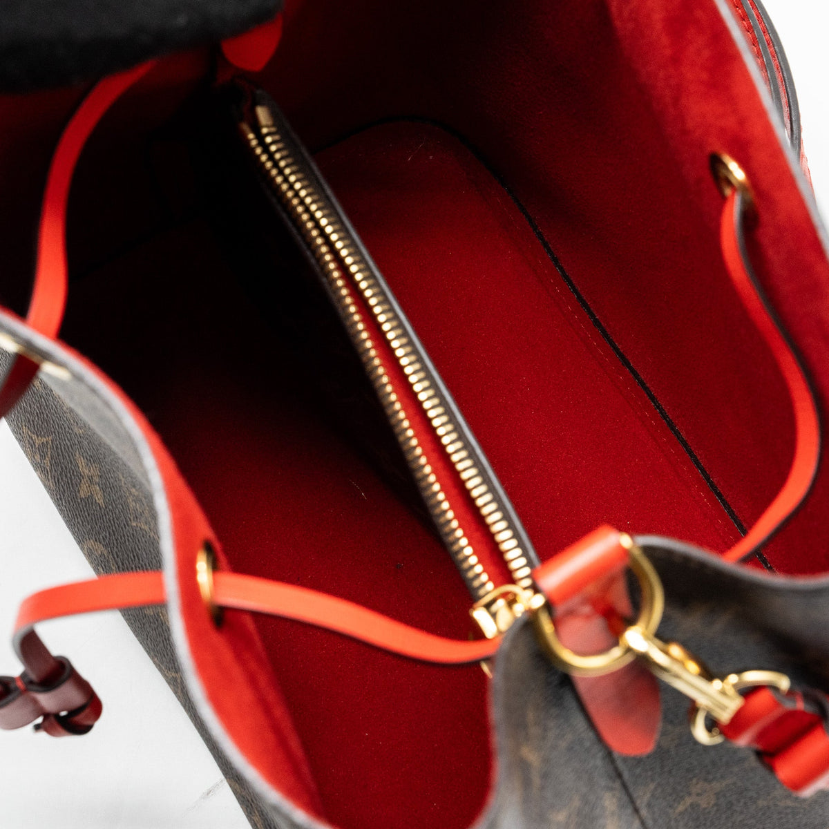 Louis Vuitton neonoe monogram canvas / red GHW