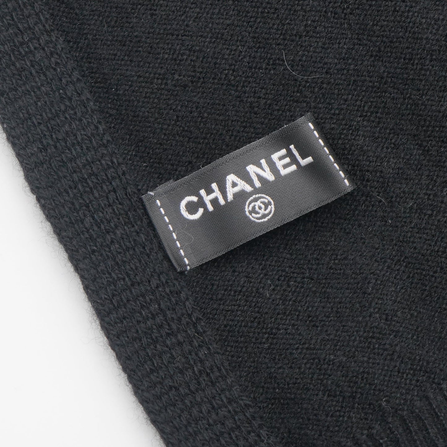 Chanel Black and White Knitted Scarf