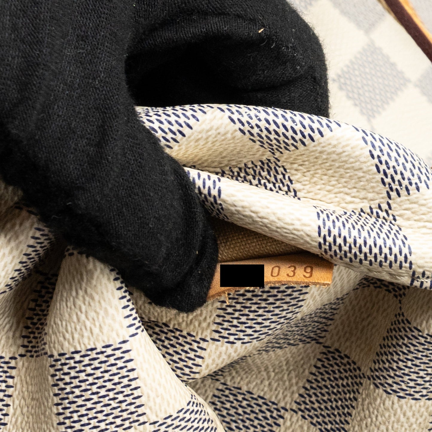 Louis Vuitton totally tote bag damier Azur GHW