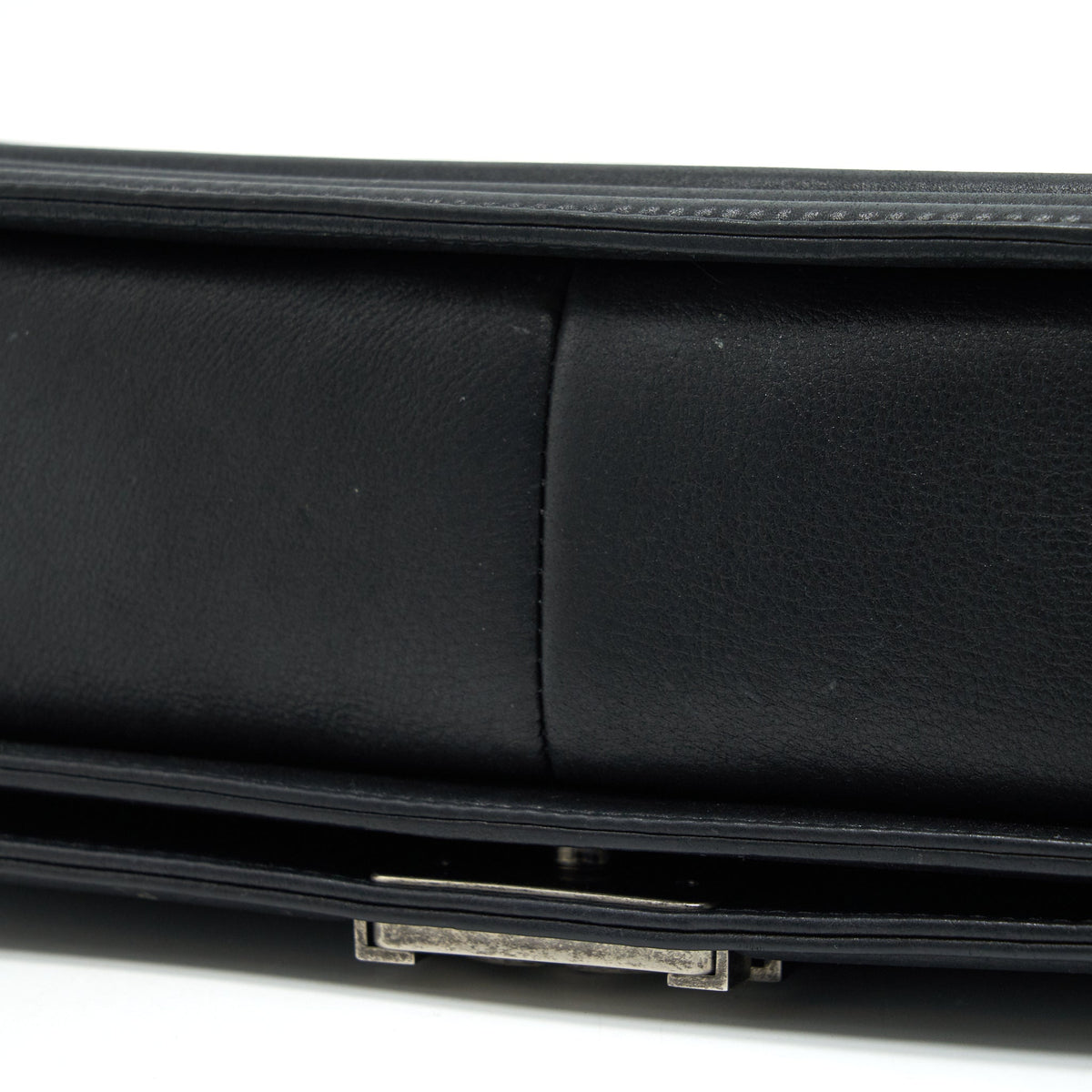 Chanel medium boy Chanel Handbag Black ruthenium hardware