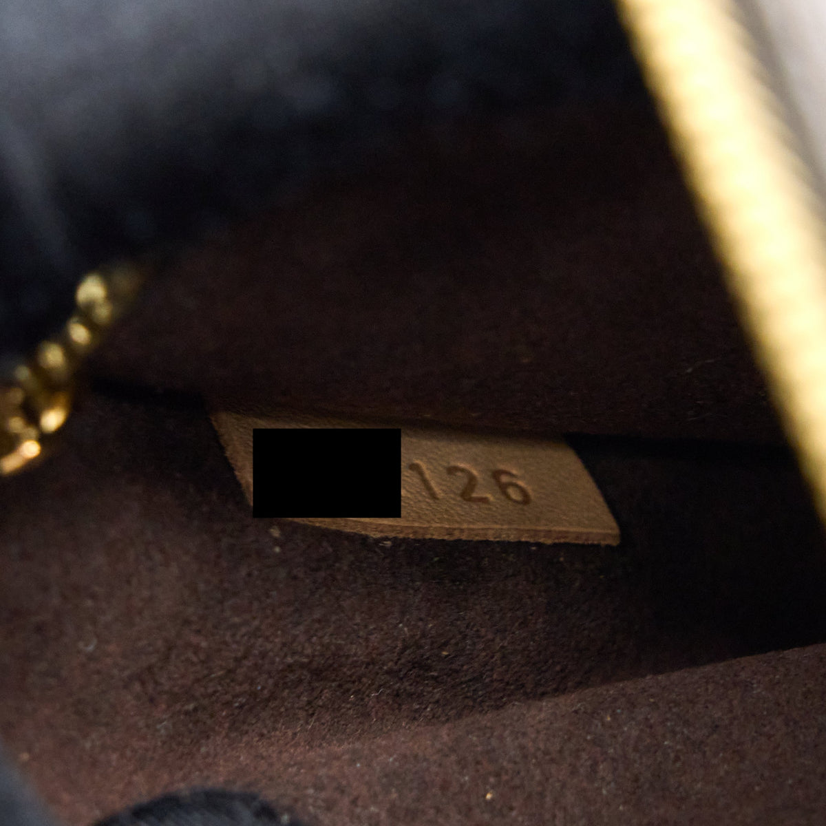 Louis Vuitton Pochette Metis Monogram Canvas GHW