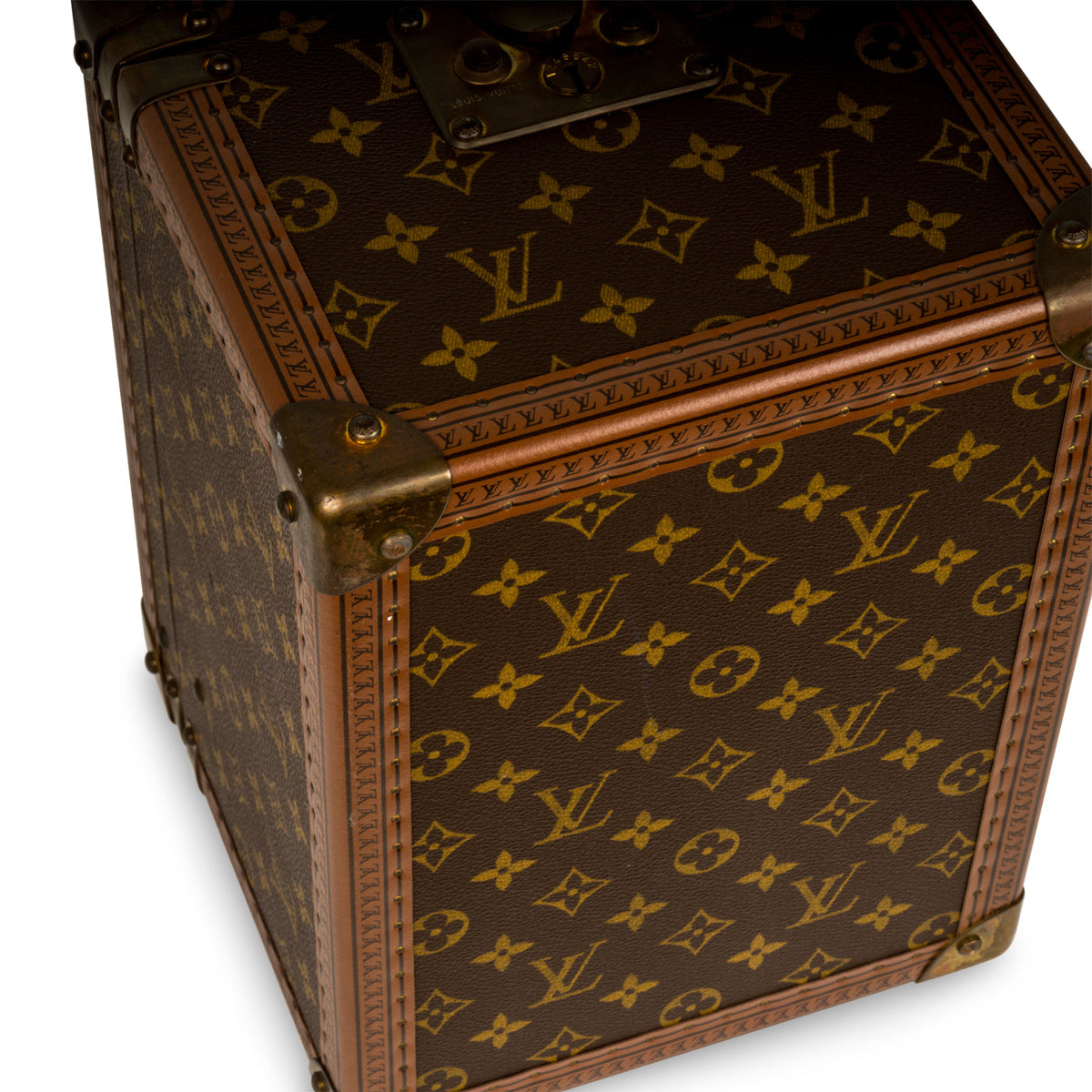 Mini Vanity Trunk