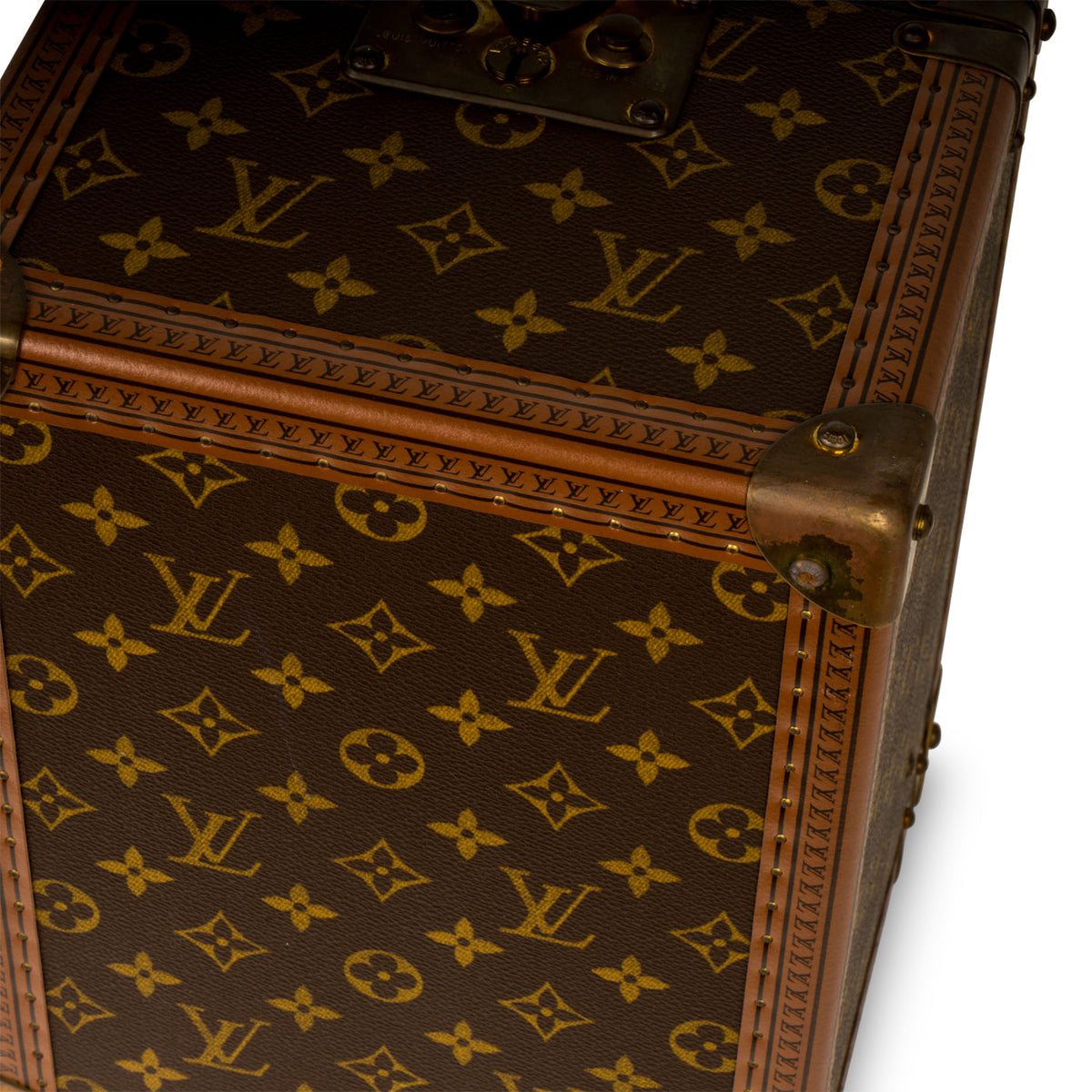 Mini Vanity Trunk