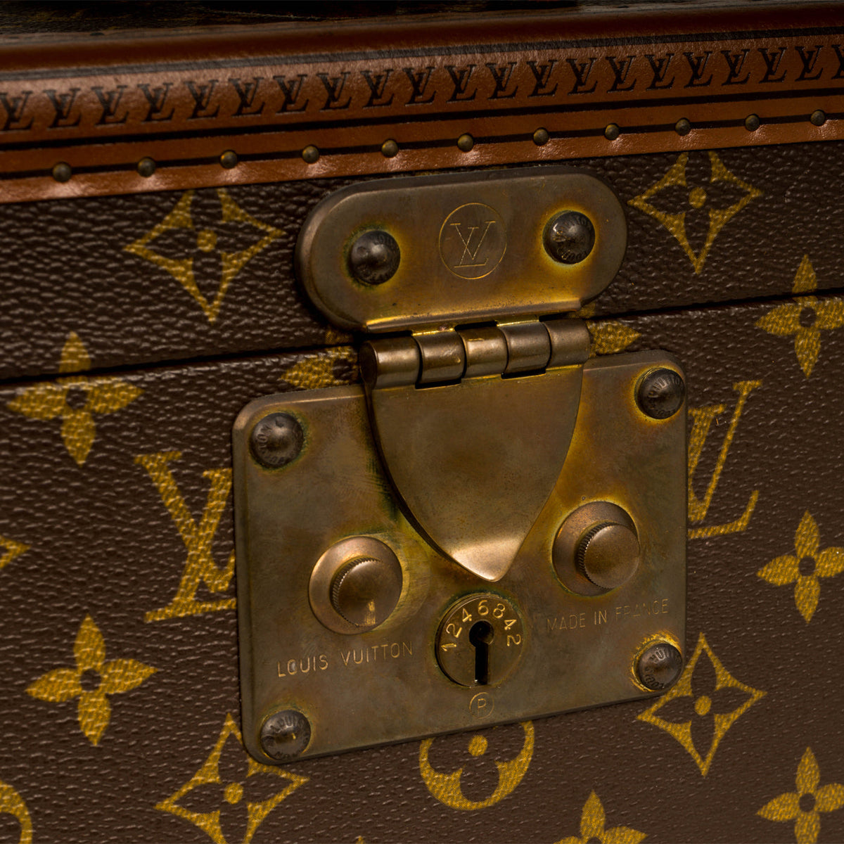 Mini Vanity Trunk