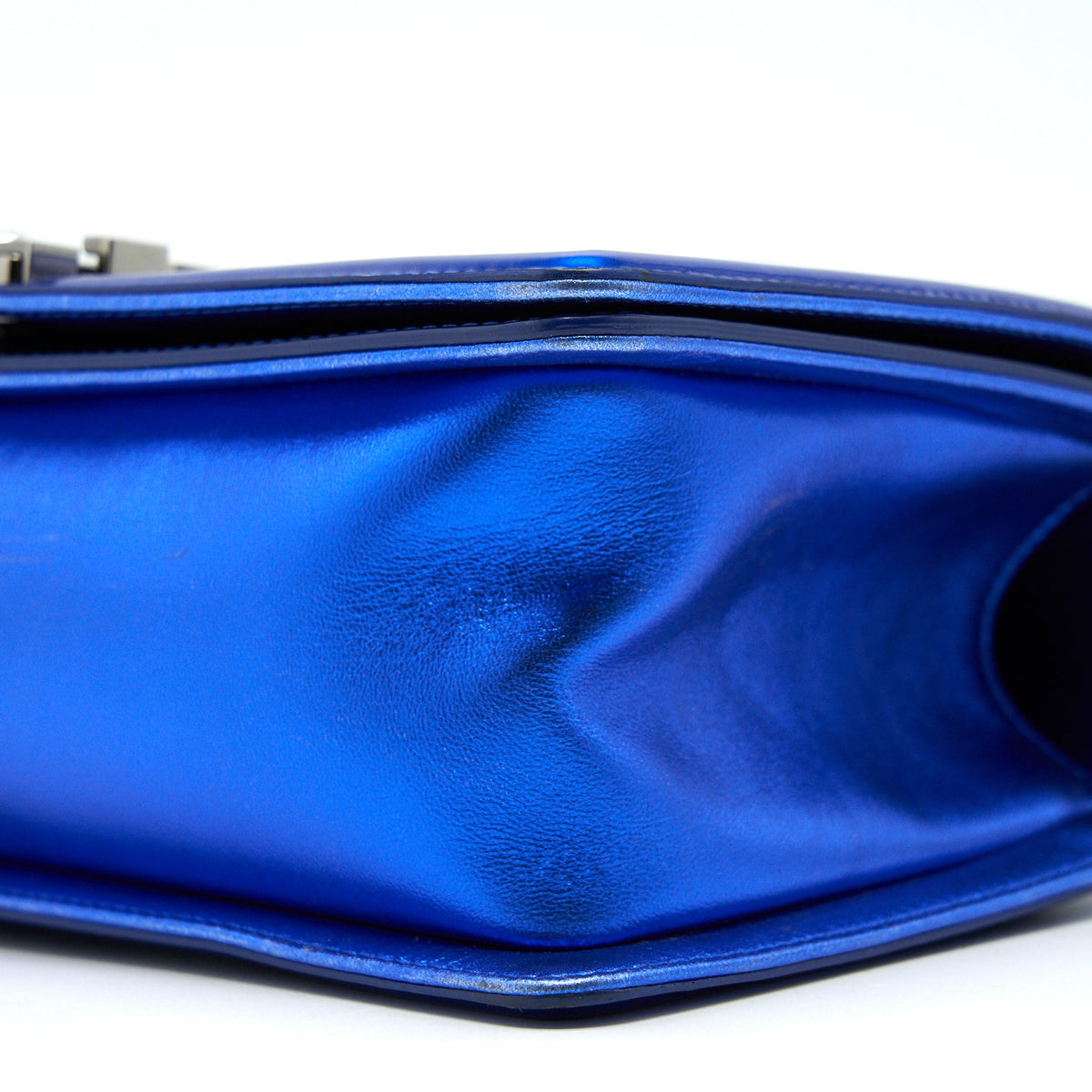 CHANEL MEDIUM LE BOY BAG IN METALLIC BLUE SHW