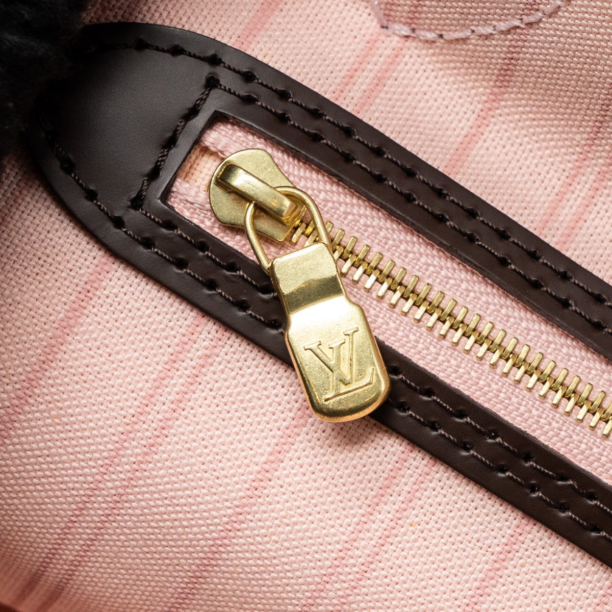 Louis Vuitton neverfull MM monogram damier ebene canvas / rose ballerina GHW