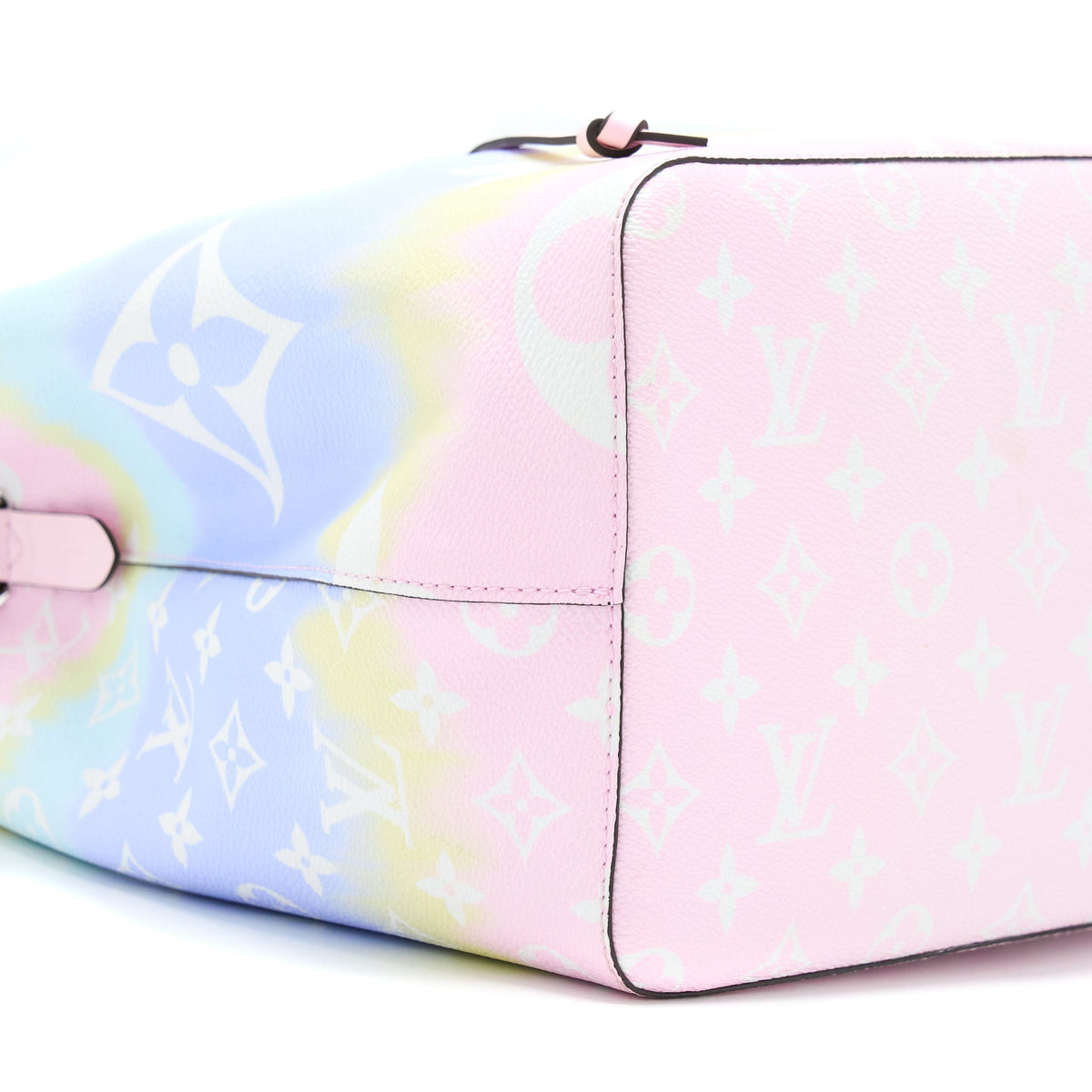 Louis Vuitton Neo Noe Monogram Escale Pastel Multicoloured SHW