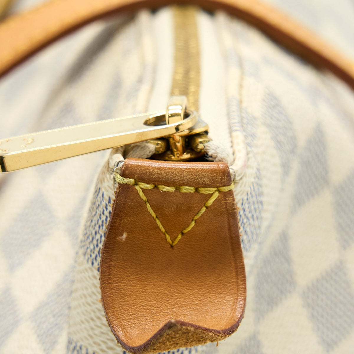 Louis Vuitton Totally MM Damier Azur GHW