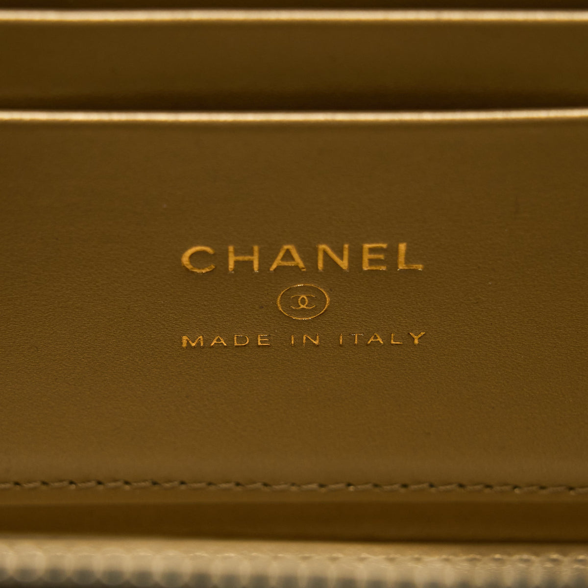 Chanel Pearl Crush Long Vanity Lambskin Black Brushed GHW