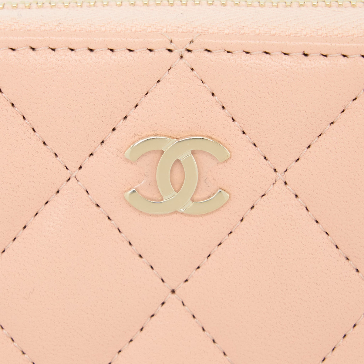 Chanel Zip  Holder Lambskin Light Pink LGHW