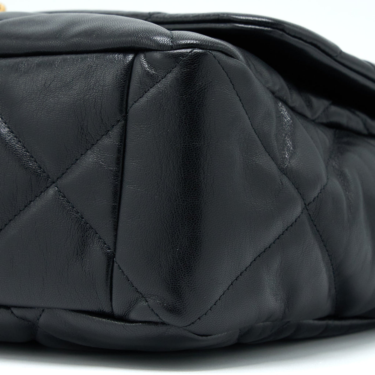 Chanel Maxi 19 Bag Goatskin Black Multicolour Hardware