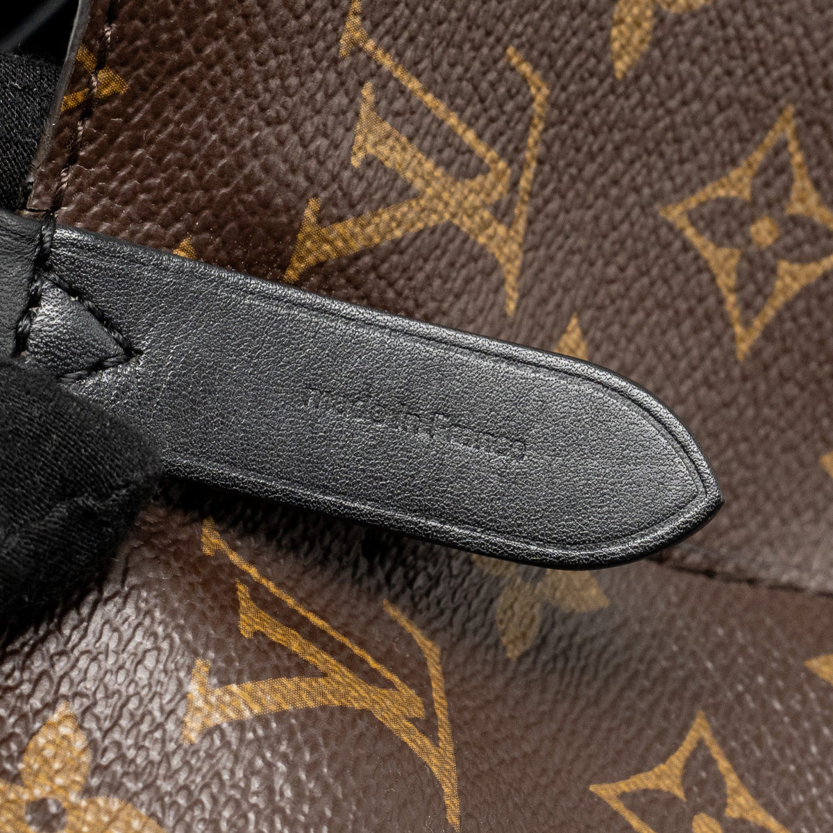 LOUIS VUITTON Neo Noe Monogram Canvas Black GHW