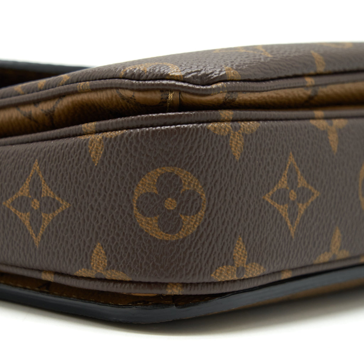 Louis Vuitton Pochette Metis Monogram Reverse Canvas GHW