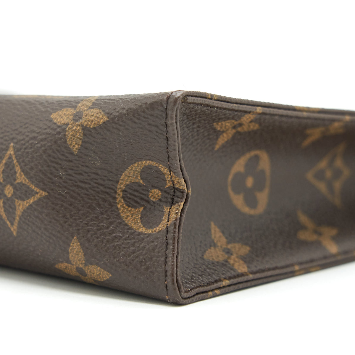 Louis Vuitton Toiletry Pochette 26 Monogram Canvas