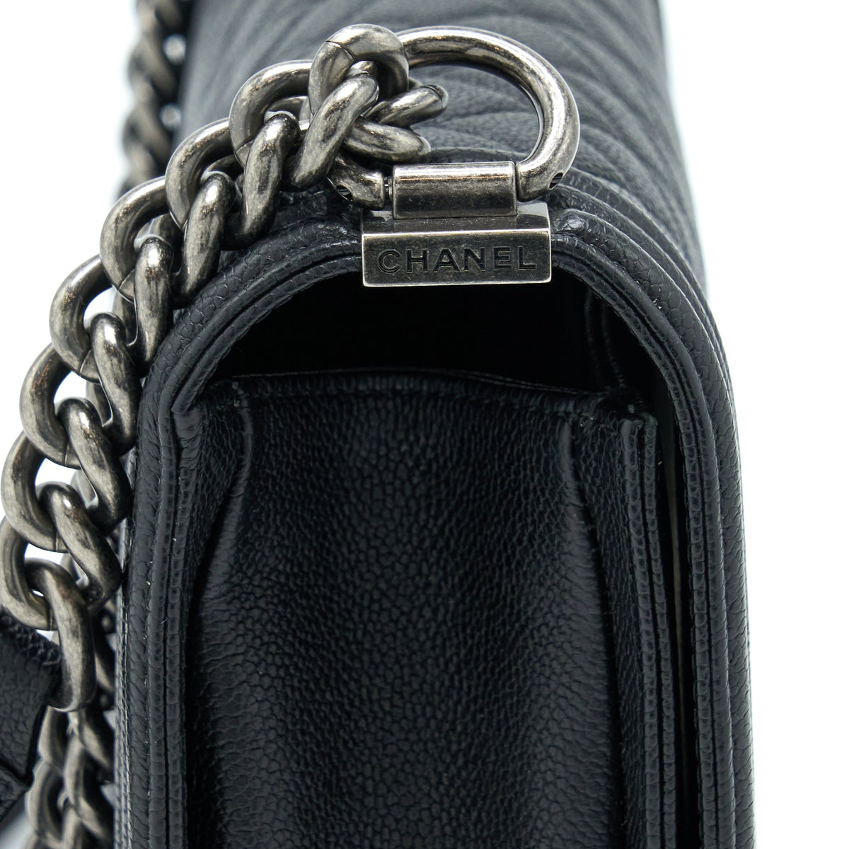 Chanel New Medium 28cm Boy Bag Caviar Black Ruthenium SHW