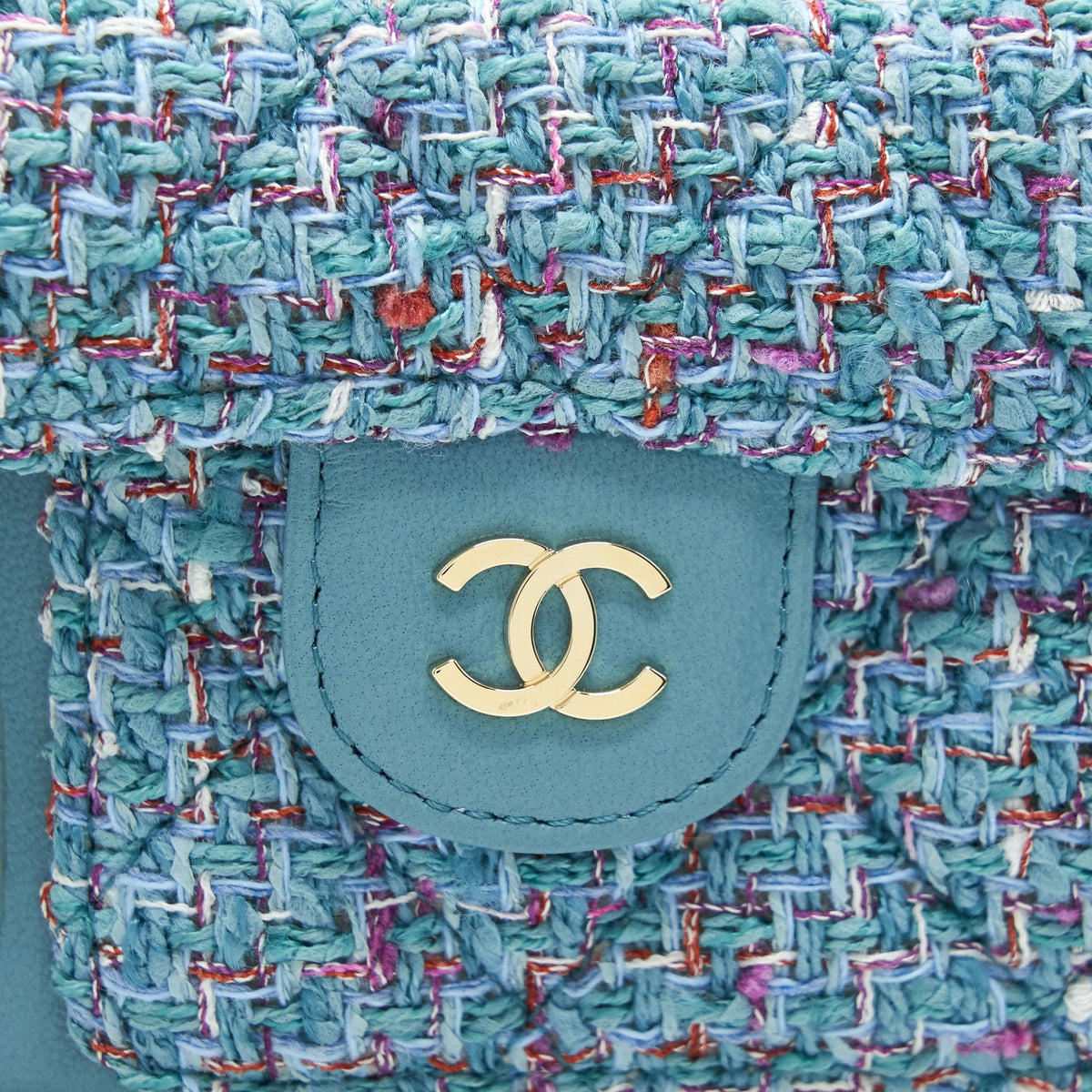 Chanel Pearl Crush phone case with Chain for iPhone 12 pro