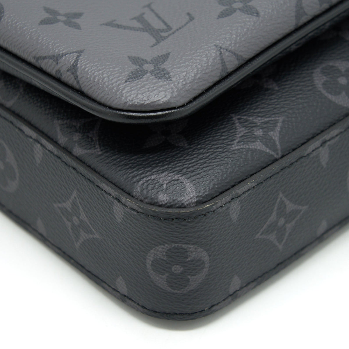 Louis Vuitton Trio Messenger Monogram Eclipse Canvas SHW