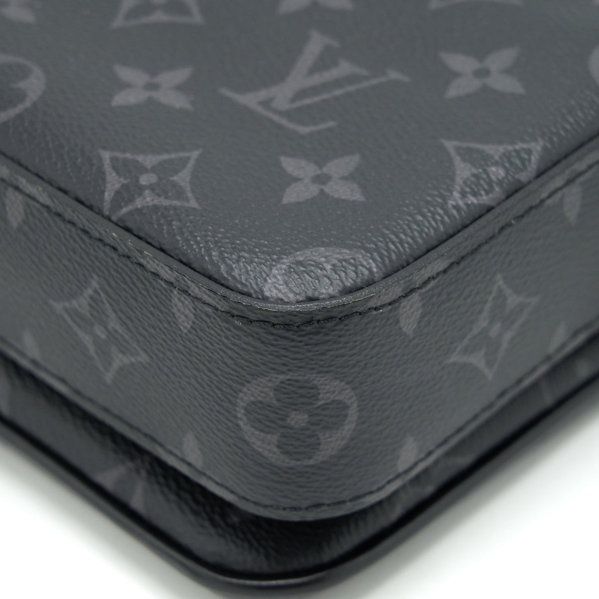 Louis Vuitton Trio Messenger Monogram Eclipse Canvas SHW