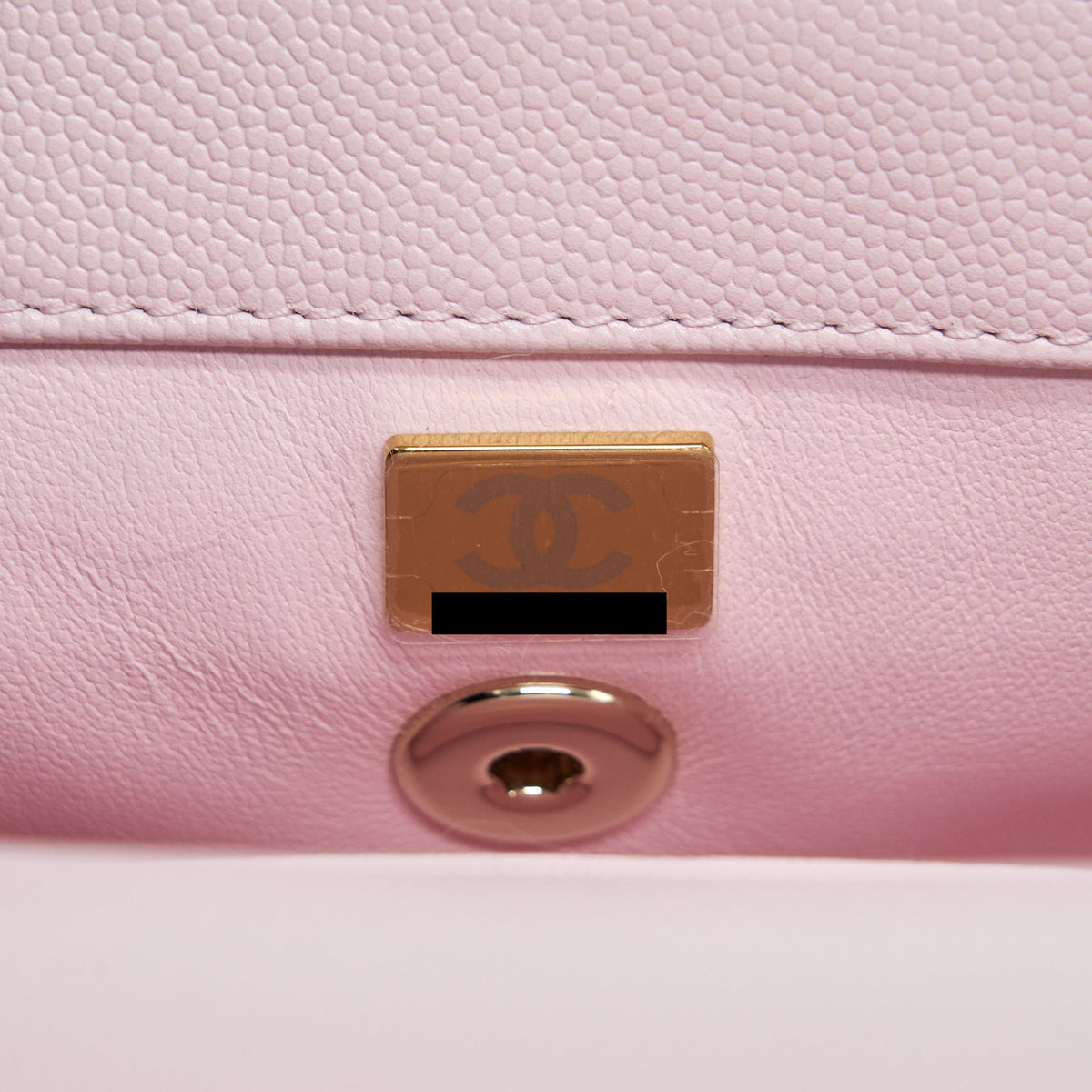 Chanel Small Coco Handle Caviar Light Pink NG750 LGHW(Microchip)