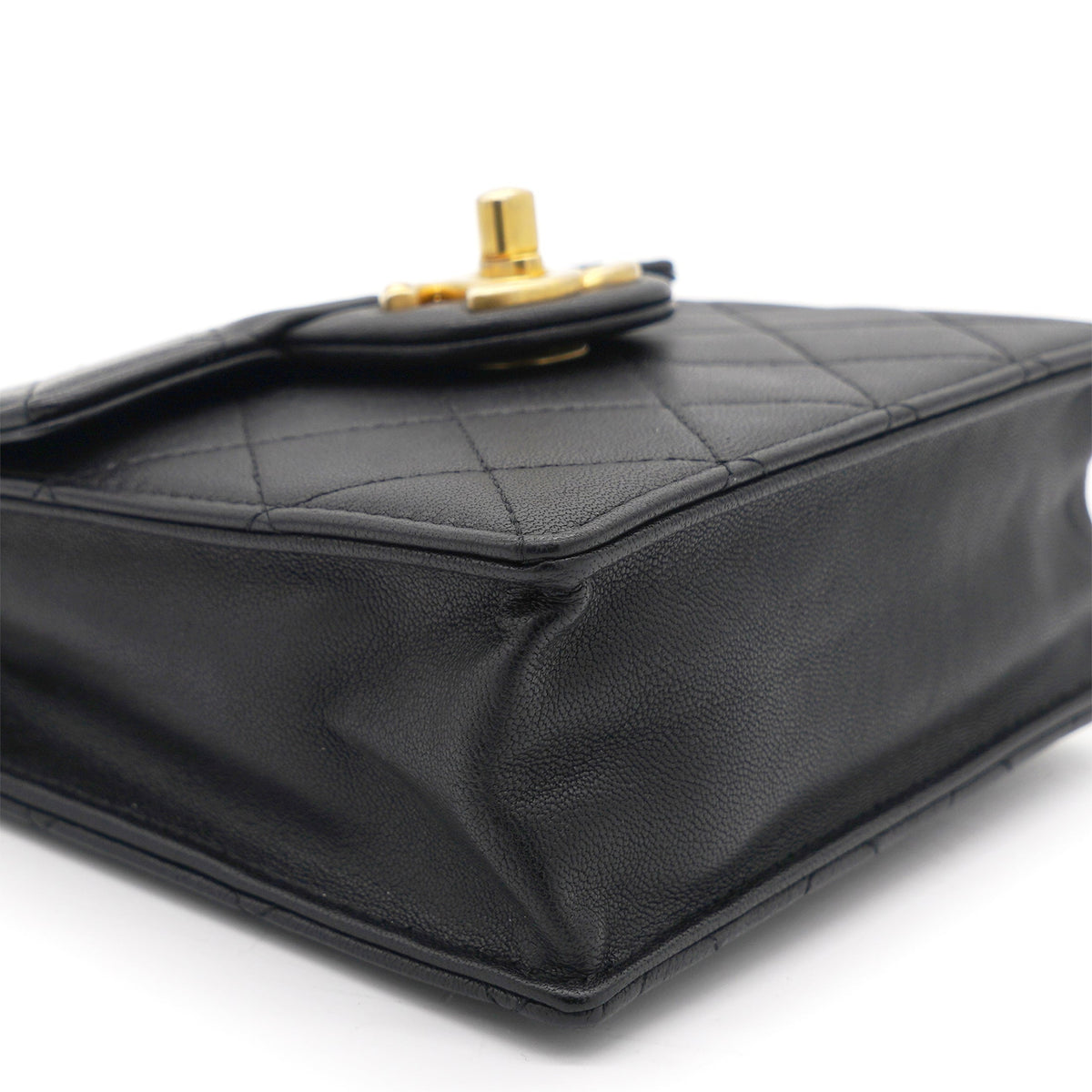 Chanel Vertical Pearls Clutch with Chic Pearl Chain In Black and Gold Hardware GHW