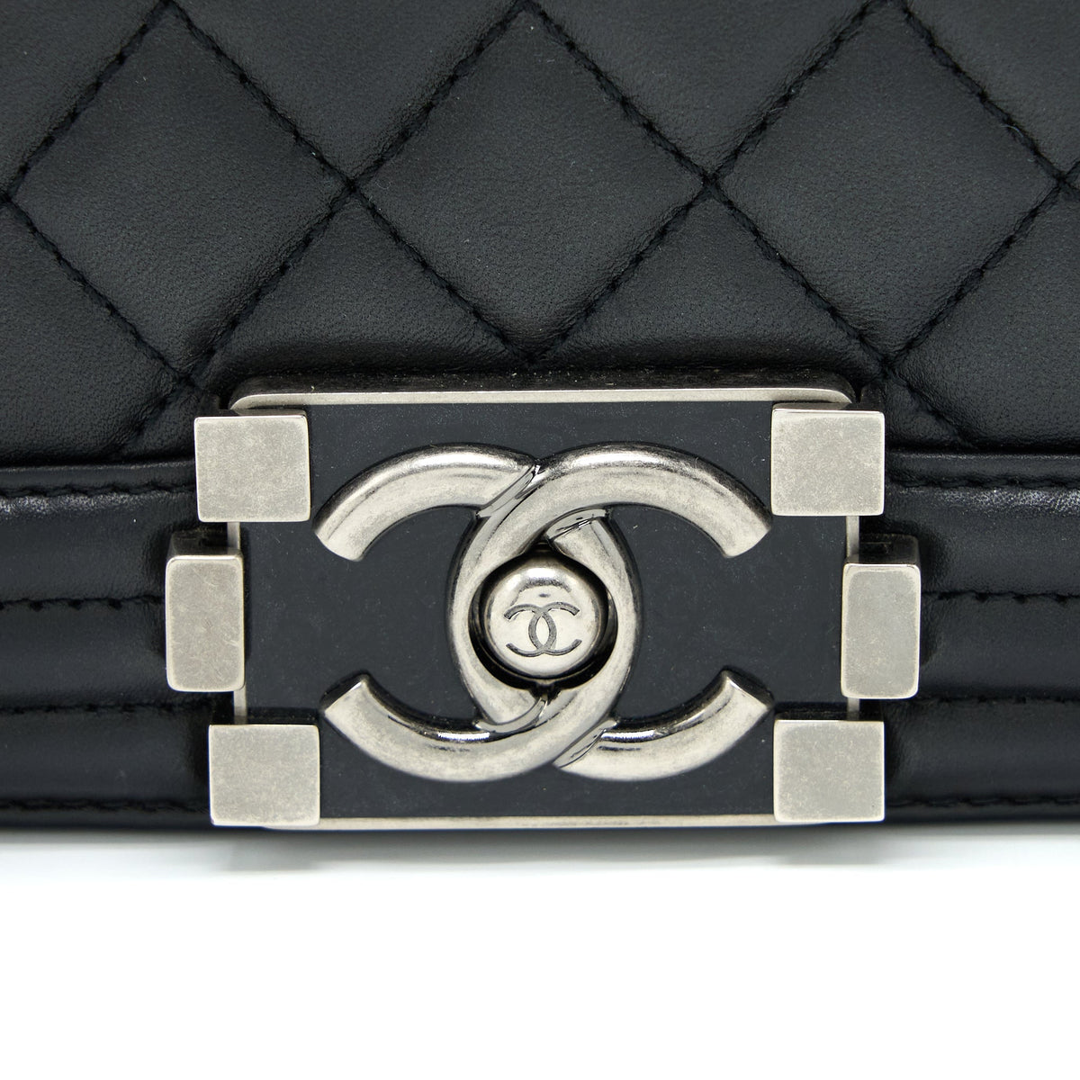 Chanel Medium Boy Bag Lambskin Black Ruthenium SHW