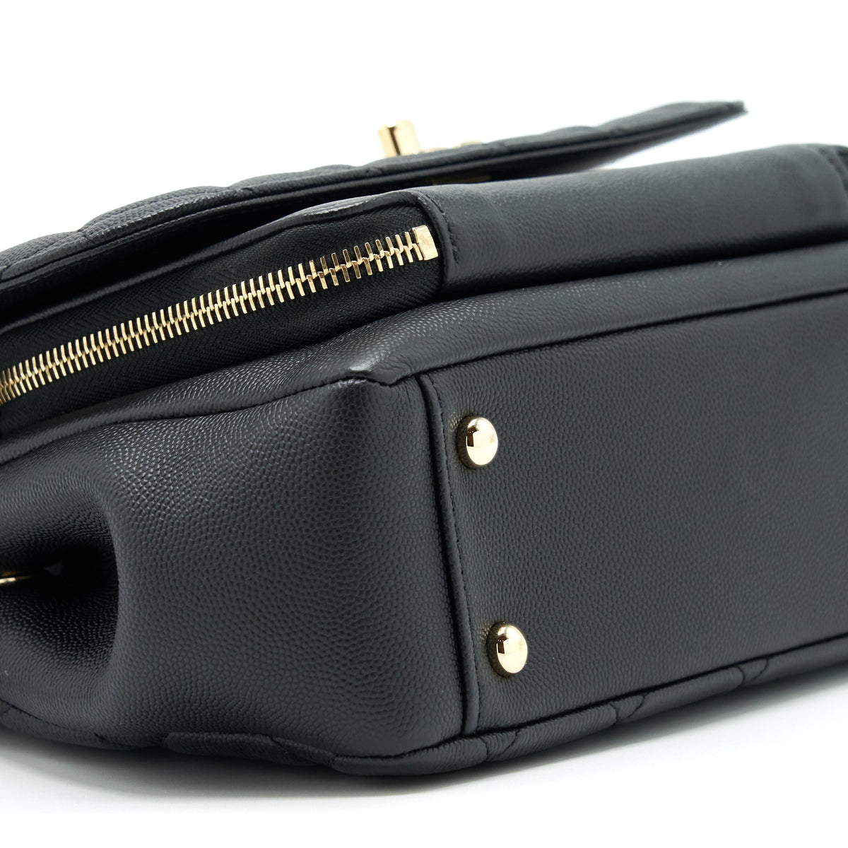Chanel Medium Business Affinity Caviar Black LGHW