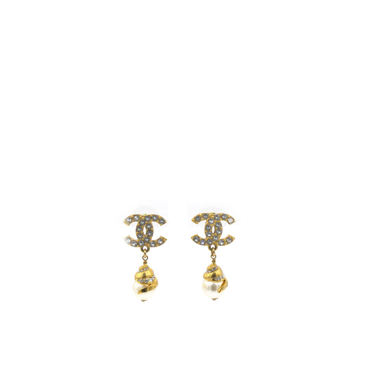 Chanel CC Logo Pearl Earrings