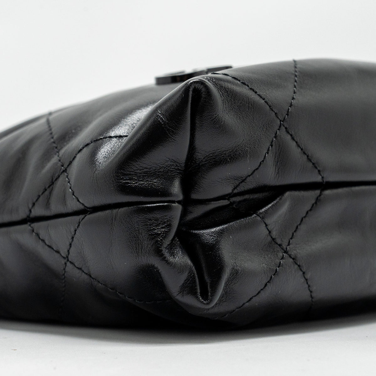 Chanel Mini 22 Bag Calfskin So Black (Microchip)