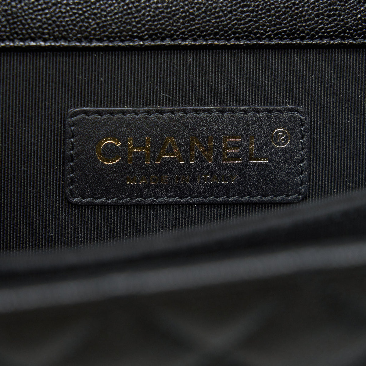 Chanel Vertical Boy Bag Carviar large Black GHW