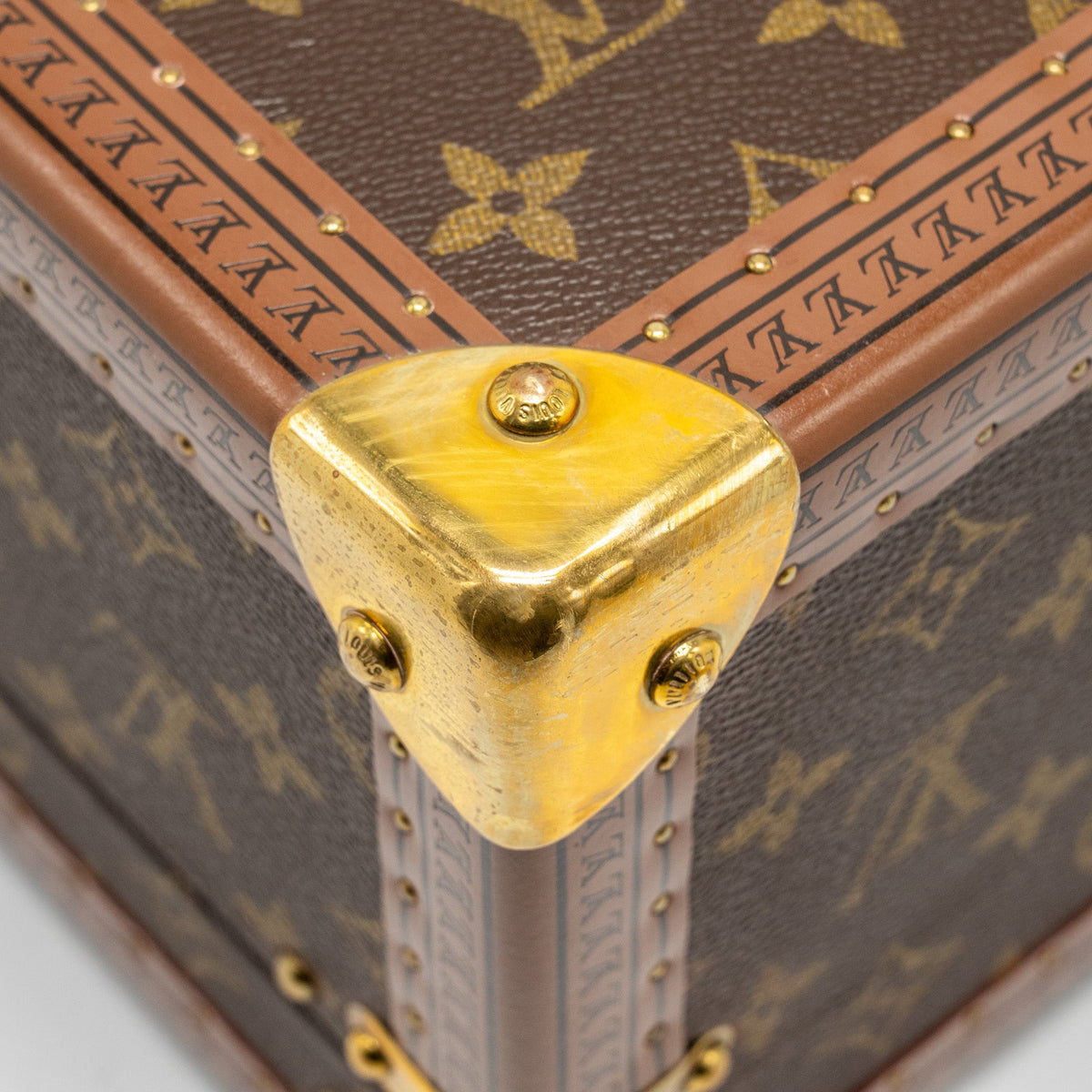 Louis Vuitton Vintage Monogram Tabor 35 Train Case GHW