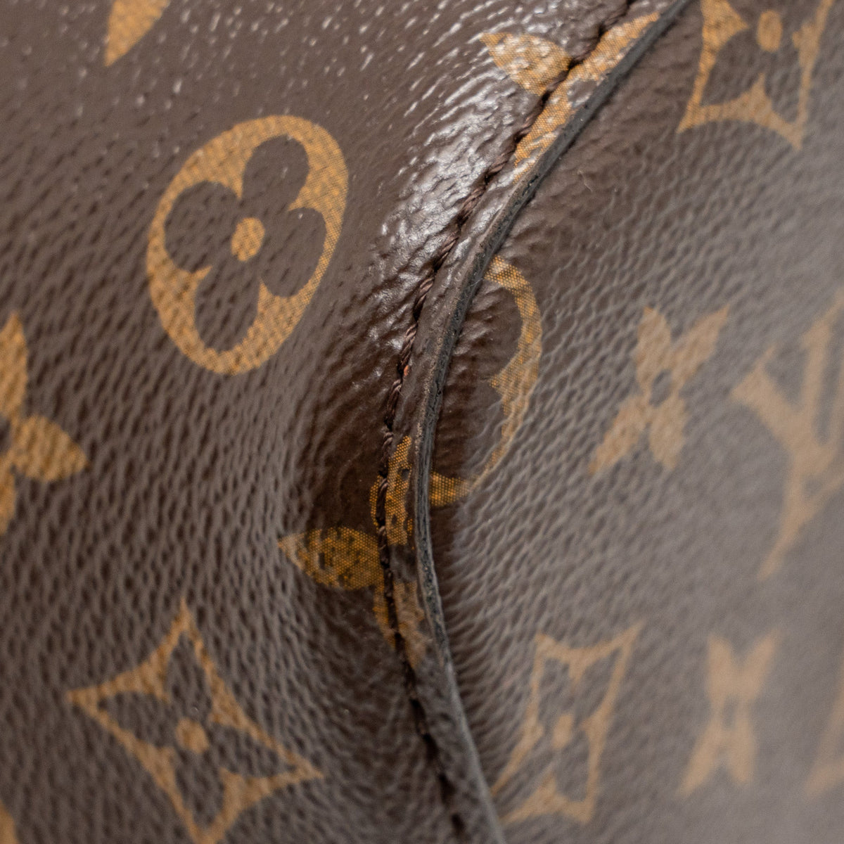 LOUIS VUITTON Neo Noe Monogram Canvas Red GHW