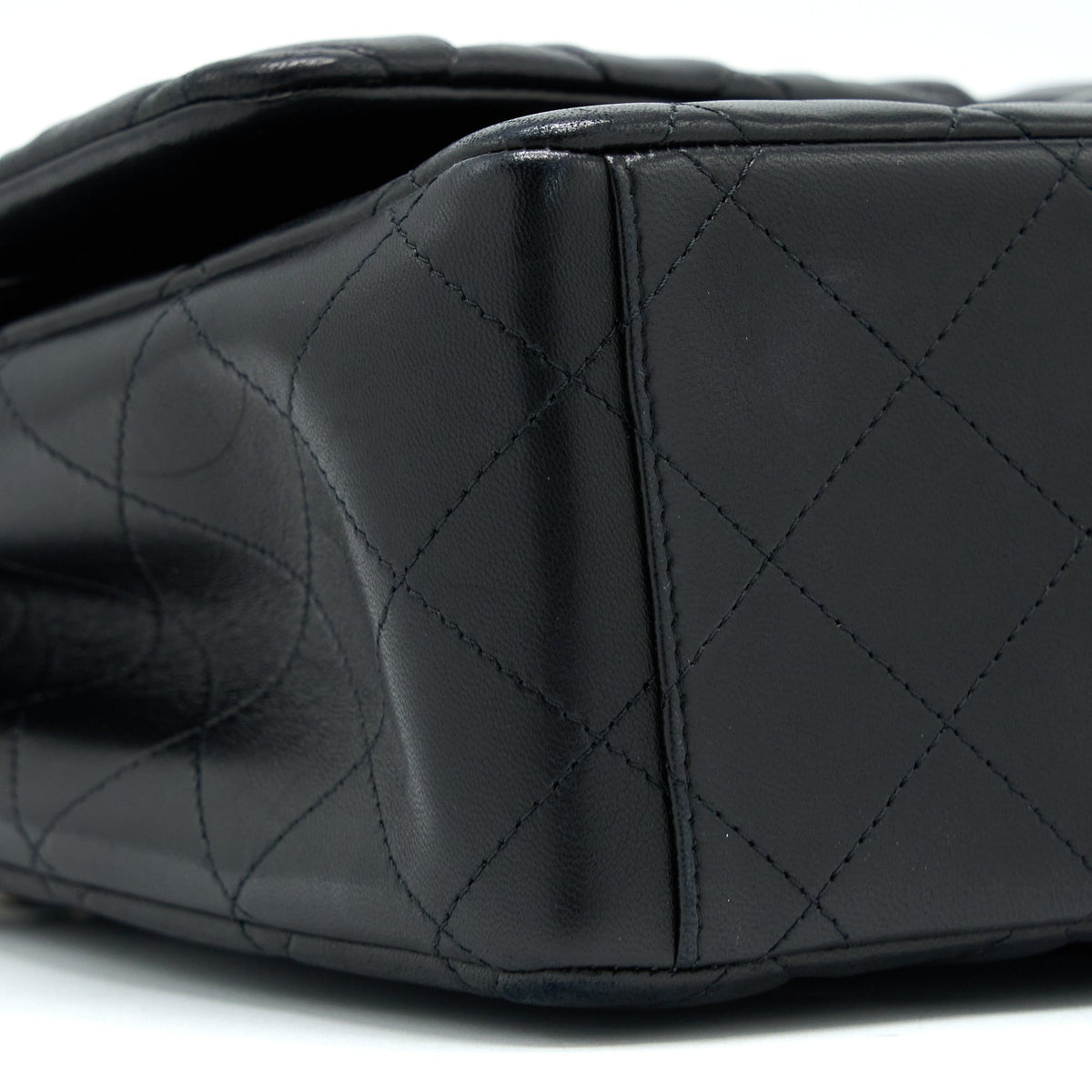 Chanel Maxi Classic Double Flap Bag Lambskin Black GHW