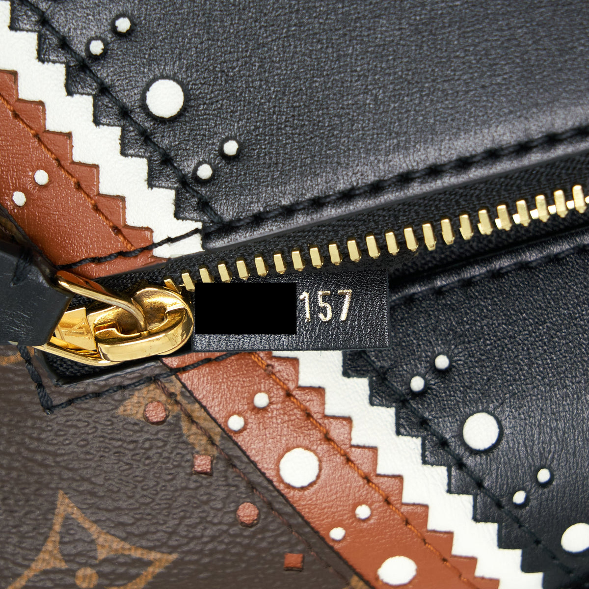 Louis Vuitton Pochette Metis Limited Edition Brogue Year 2017