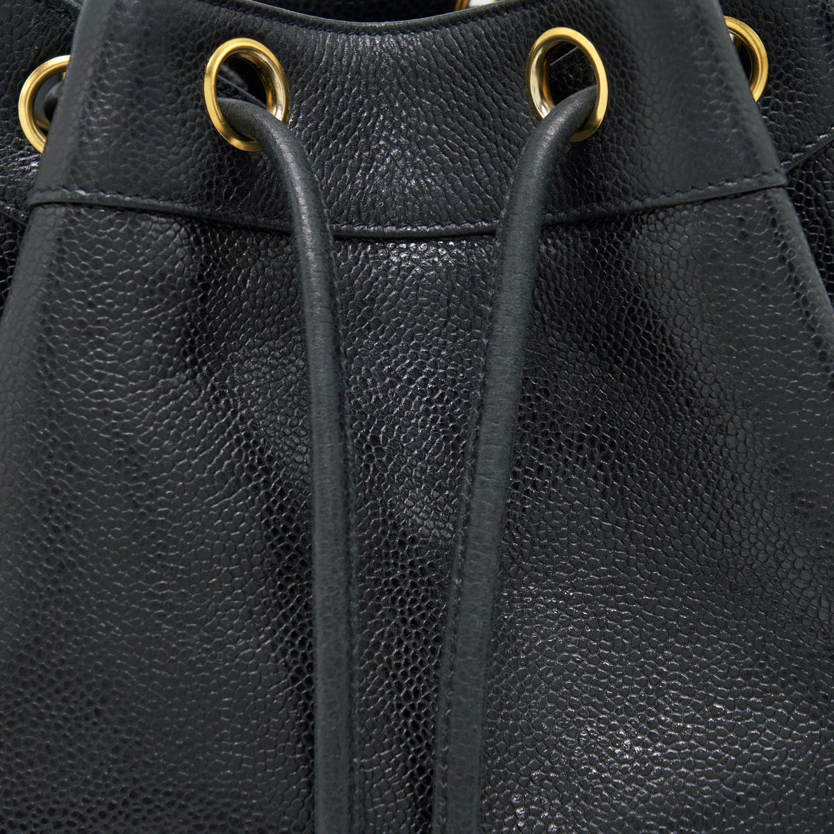 Chanel Vintage Bucket Bag Caviar Black GHW