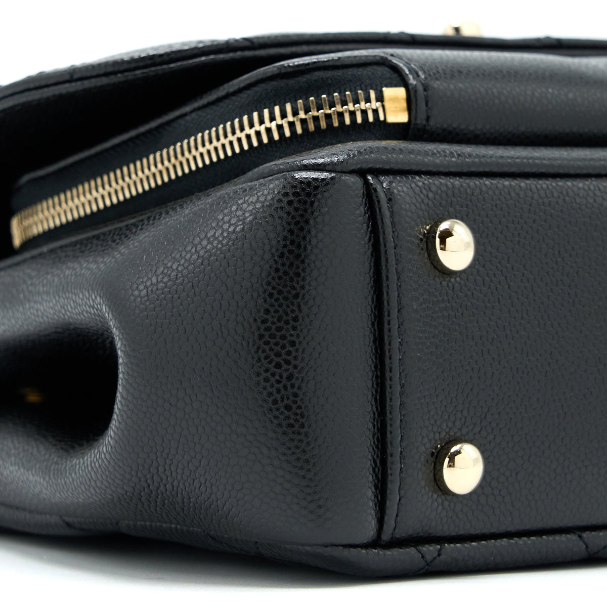 Chanel Medium Business Affinity Caviar Black LGHW(Microchip)