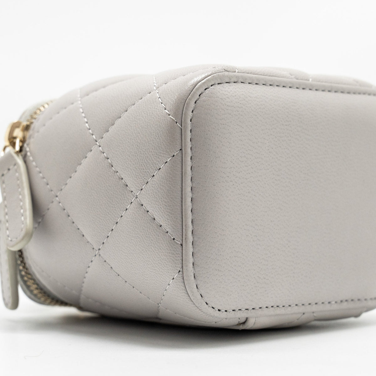 Chanel Top Handle Mini Vanity Case Lambskin Light Grey GHW