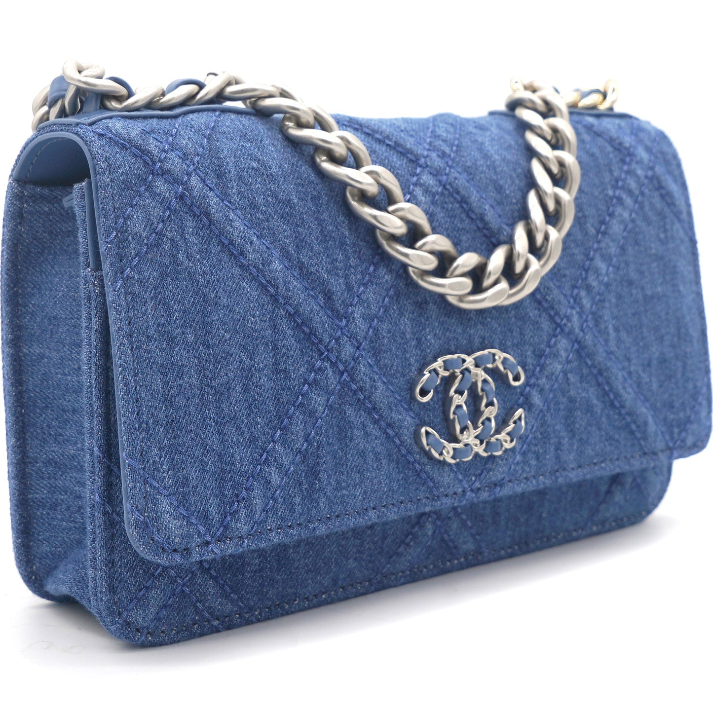 Chanel Denim Blue Quilted Wallet On Chain 19